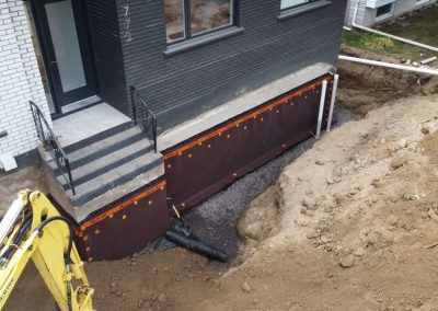 Service de drain excavation et imperméabilisation de fondation a membrane et goudron à Joliette, Saint-Paul, Saint-Thomas, Crabtree dans Lanaudière et environs - Mini-Excavation Joliette